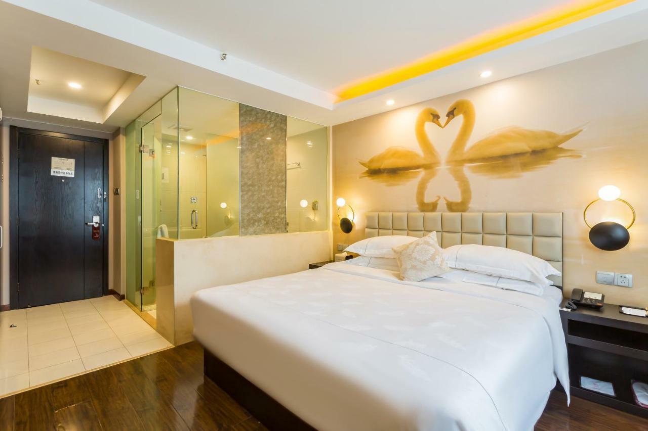 Jingli Hongyizhan Hotel Beijing Sanlitun Exterior photo