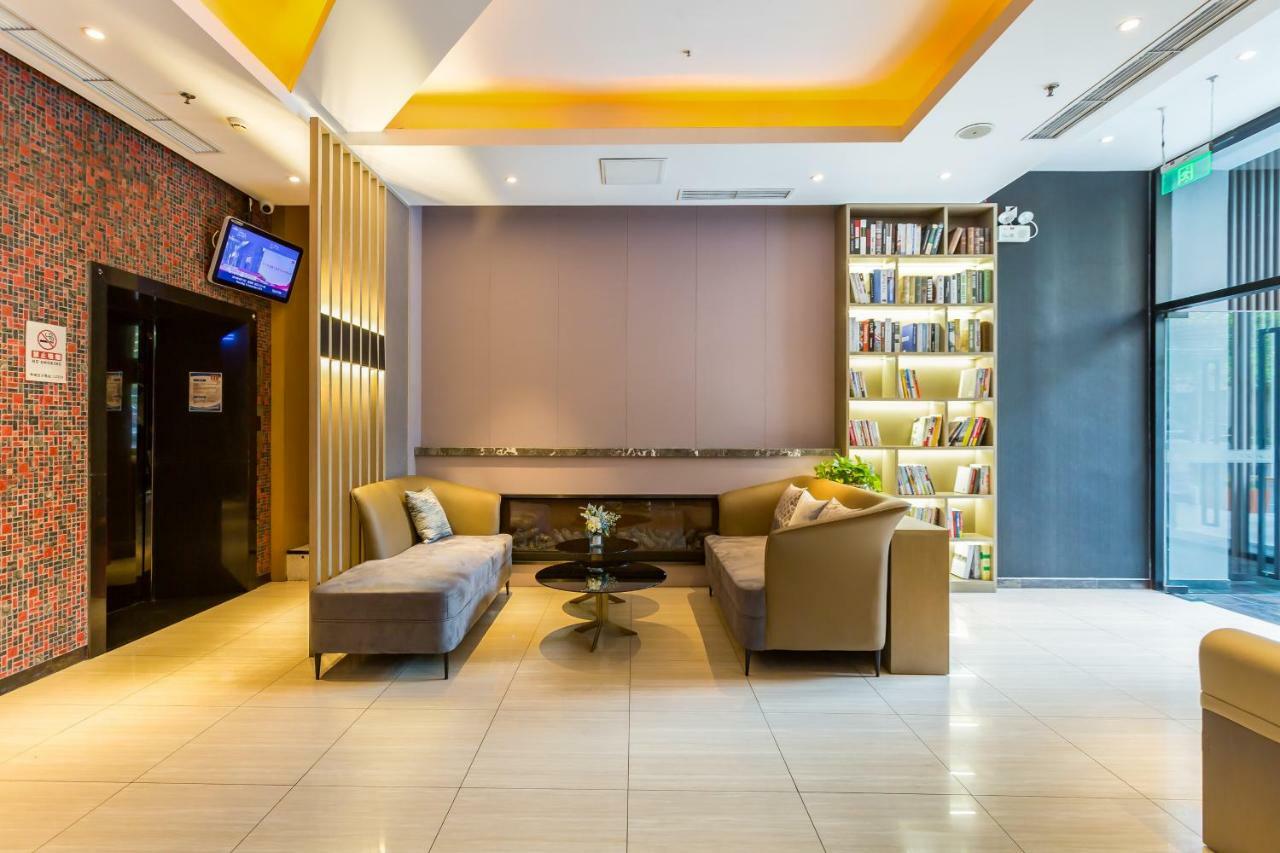 Jingli Hongyizhan Hotel Beijing Sanlitun Exterior photo